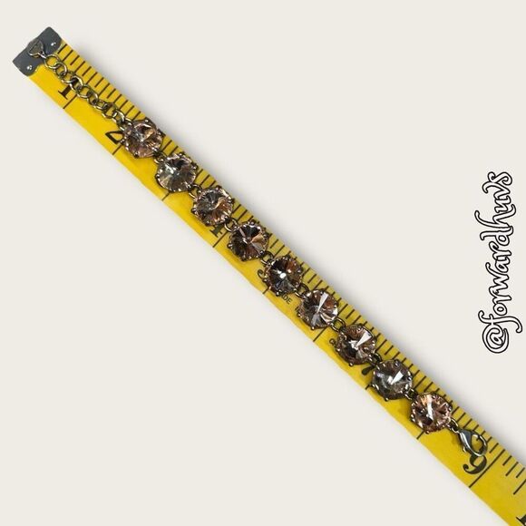 Stella & Dot Bracelet | Darker Spots on Some Rhinestones - Picture 7 of 8